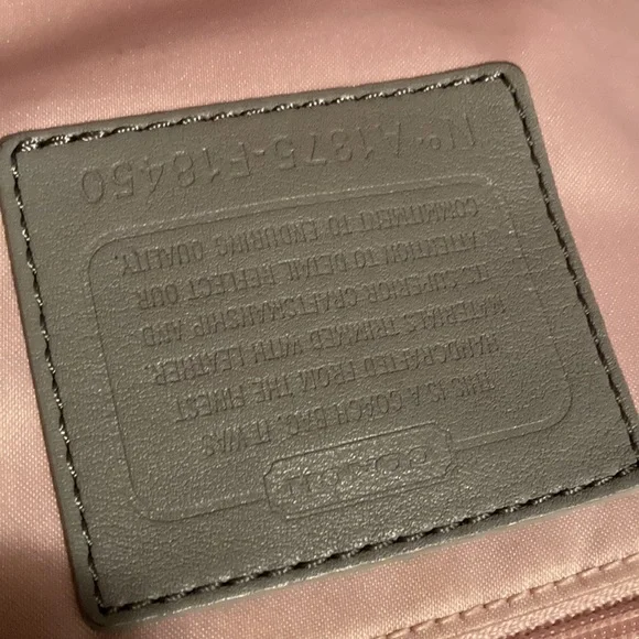 Coach - Vintage Silver/Gray Purse - Picture 8 of 9